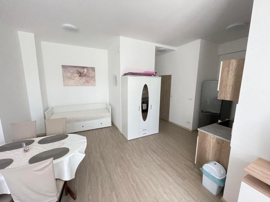 Gyoengybagoly Apartman Balatonberény Esterno foto