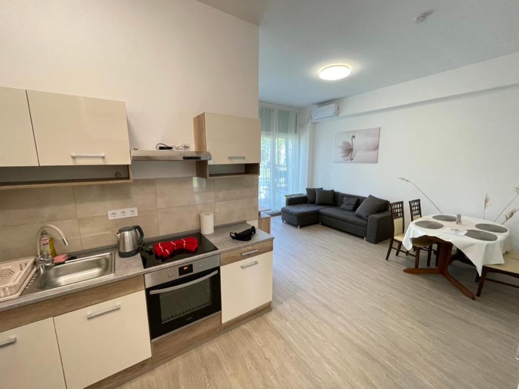 Gyoengybagoly Apartman Balatonberény Esterno foto